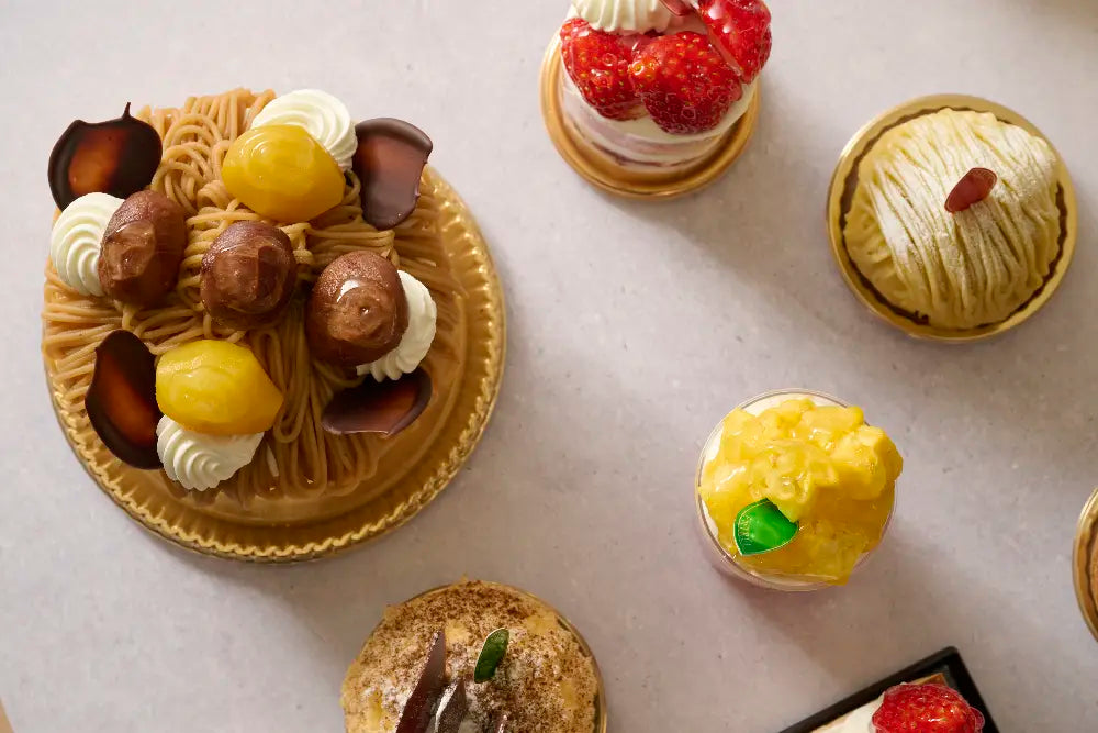 栗のデコレーションケーキ