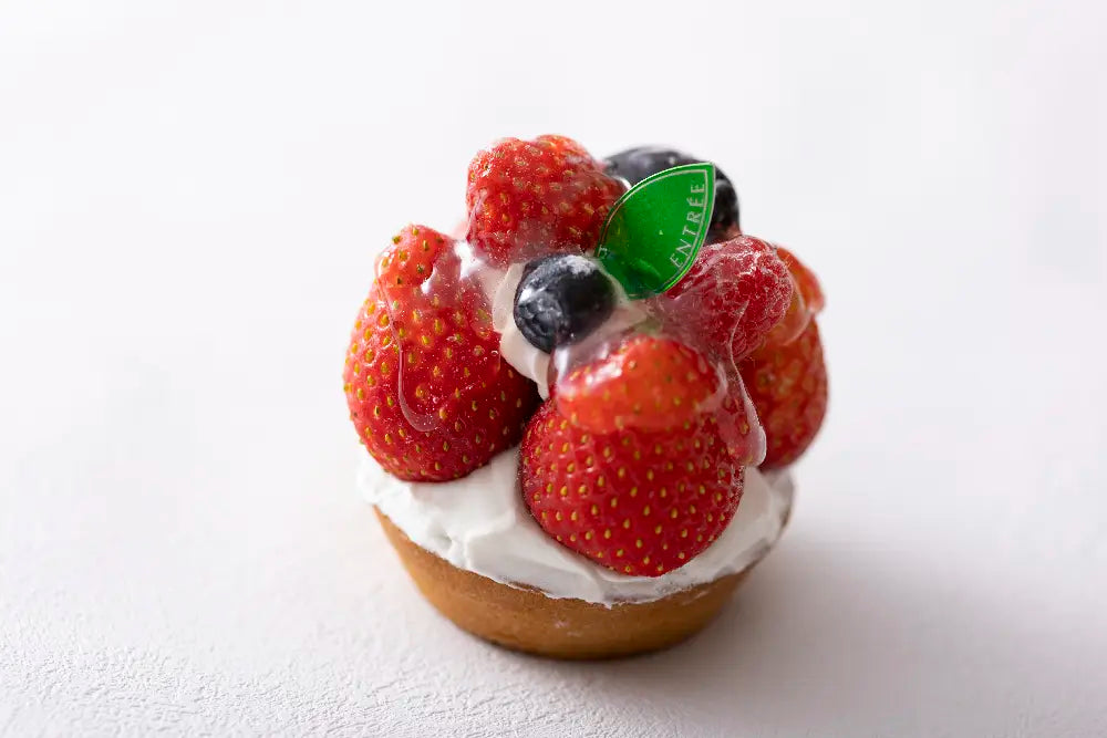 とちおとめ苺のレアチーズタルト